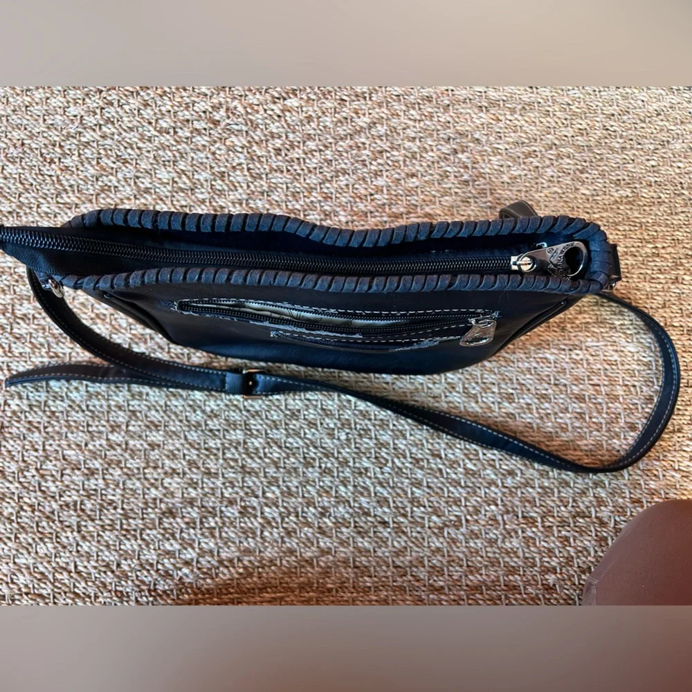 Western Embellished Crossbody Bag - Picture 6 of 9